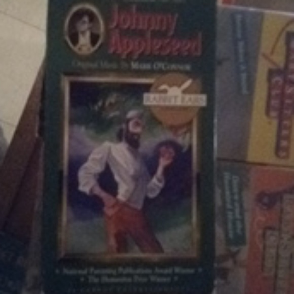 VHS tapes - Picture 6 of 8